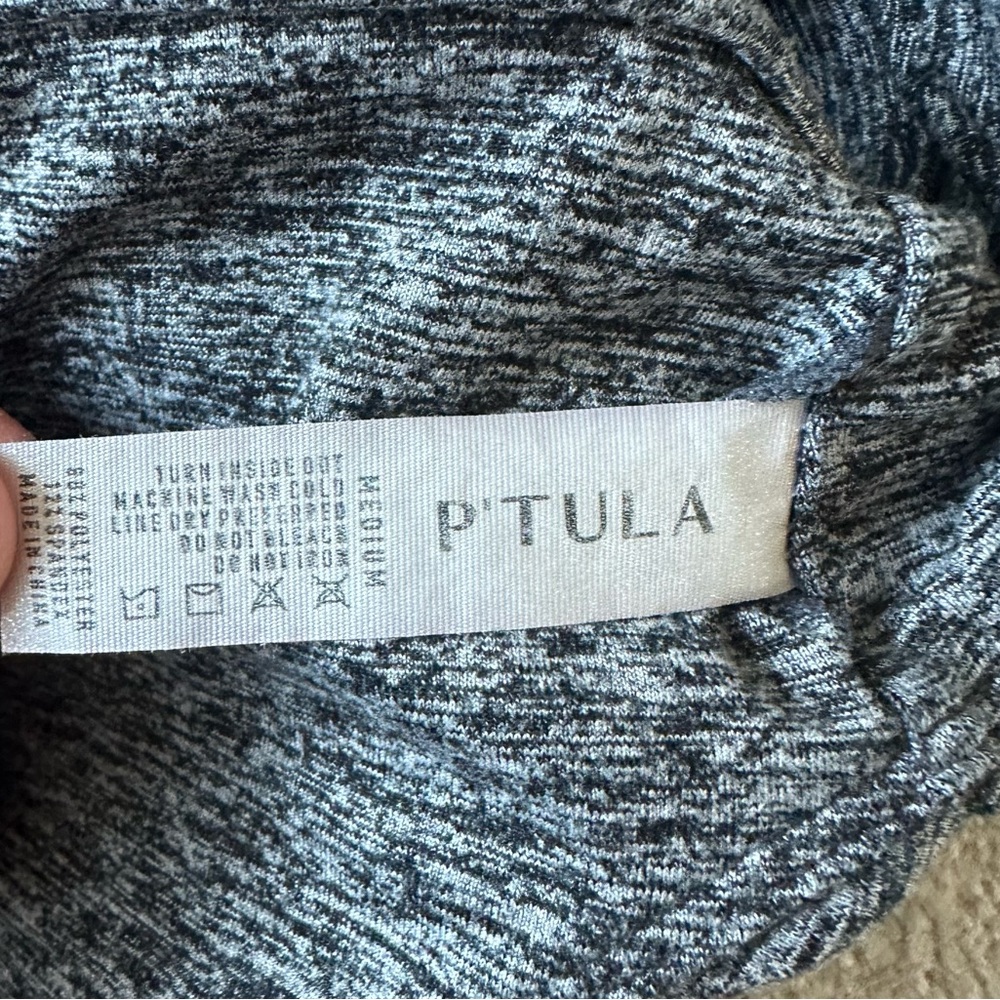 Ptula crop tank built in bra - Picture 2 of 3